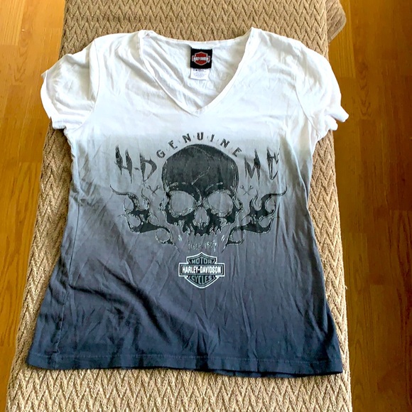 Ladies Harley Davidson tshirt